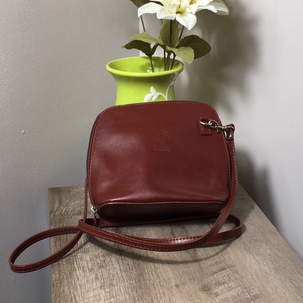 Vera Pelle Rich Chestnut Leather Crossbody